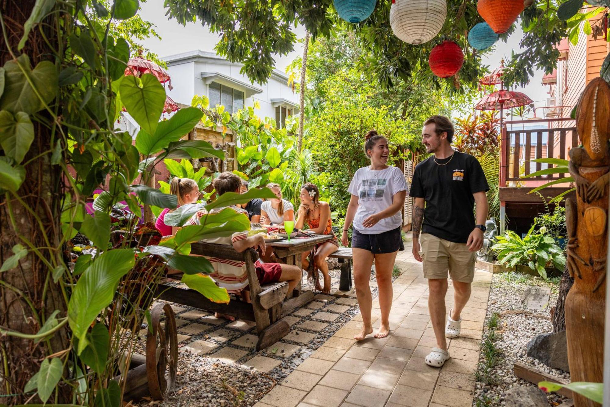 Travellers Oasis Vandrehjem Cairns Eksteriør billede